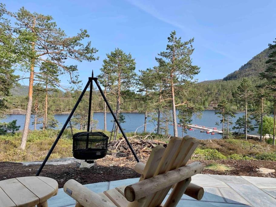 Cosy Cabin Between Lake And Mountain Treungen Exteriér fotografie
